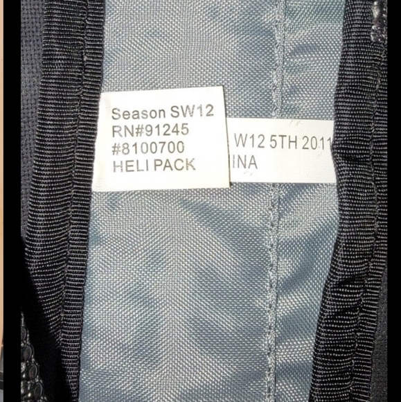 Dakine Heli Backpack - Picture 3 of 4